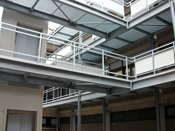 Aufzugsschacht / Schachtgerüst